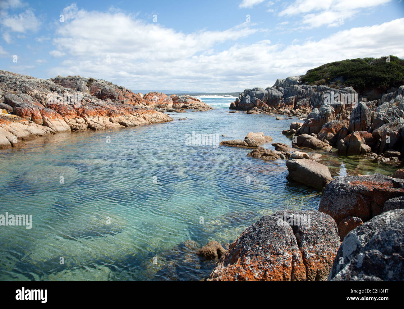 Crystal clear water tasmania australia hi-res stock photography and ...