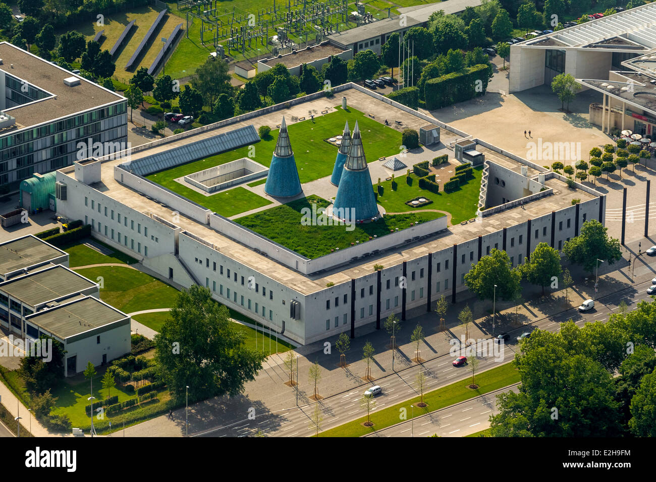 The Art and Exhibition Hall of the Federal Republic of Germany, art museum, aerial view, Bonn, Rhineland, North Rhine-Westphalia Stock Photo