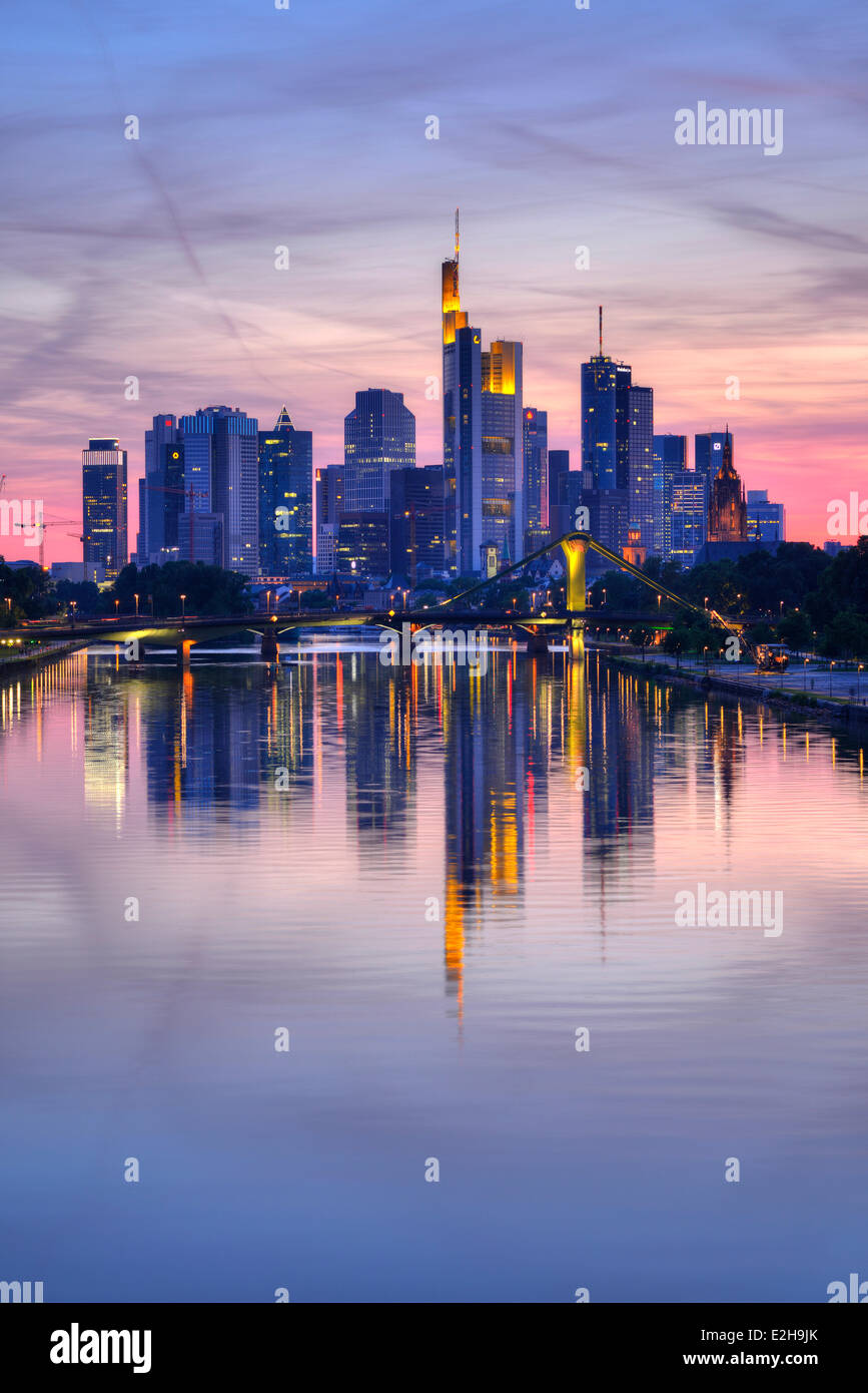 Skyline at dusk, TaunusTurm, Tower 185, Commerzbank, Messeturm, ECB, European Central Bank, Helaba, Landesbank Hessen Stock Photo