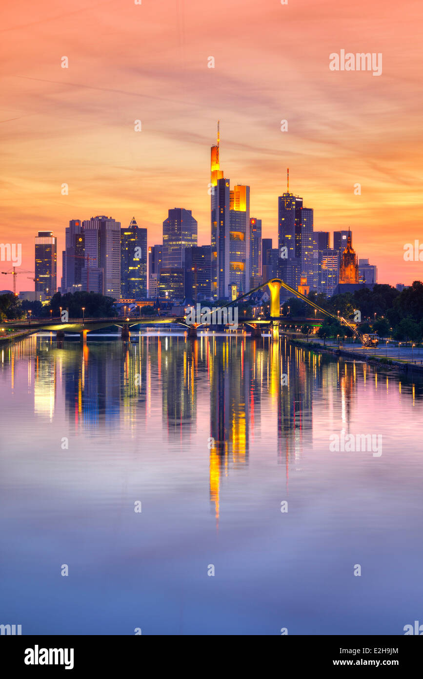 Skyline at dusk, TaunusTurm, Tower 185, Commerzbank, Messeturm, ECB, European Central Bank, Helaba, Landesbank Hessen Stock Photo