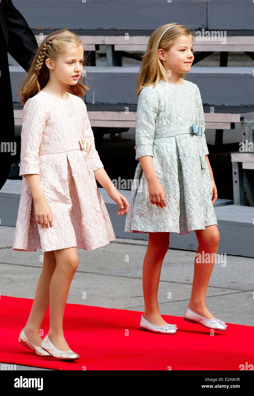 Madrid, Spain. 19th June, 2014. Spanish Infanta Sofia (R) and Princess