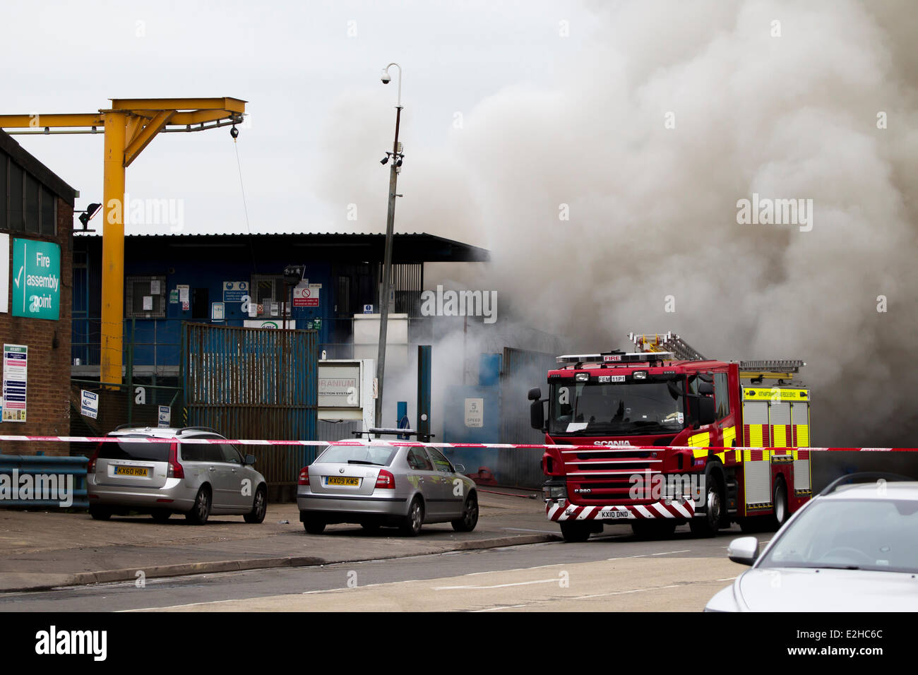 Large fire scrap metal yard hi-res stock photography and images - Alamy