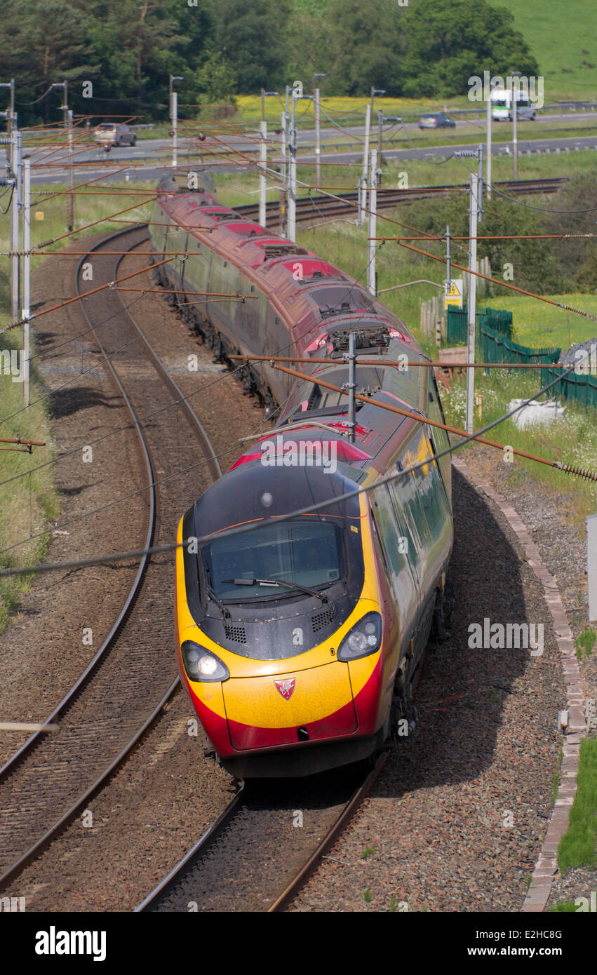 Westmorland, Shap, UK 19th June, 2014. Virgin Train West Coast line ...