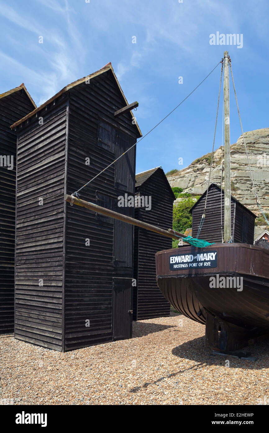 Fishing huts hastings hires stock photography and images Alamy