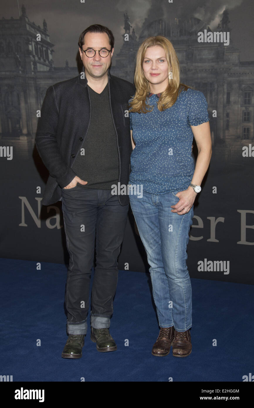 Jan Josef Liefers, Anna Loos at the photocall for Nacht ueber Berlin at Atlantik hotel.  Where: Hamburg, Germany When: 10 Jan 2013 Stock Photo