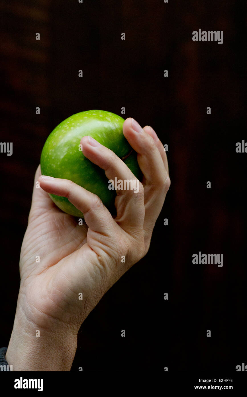 Hands Holding Apple High Resolution Stock Photography and Images Alamy