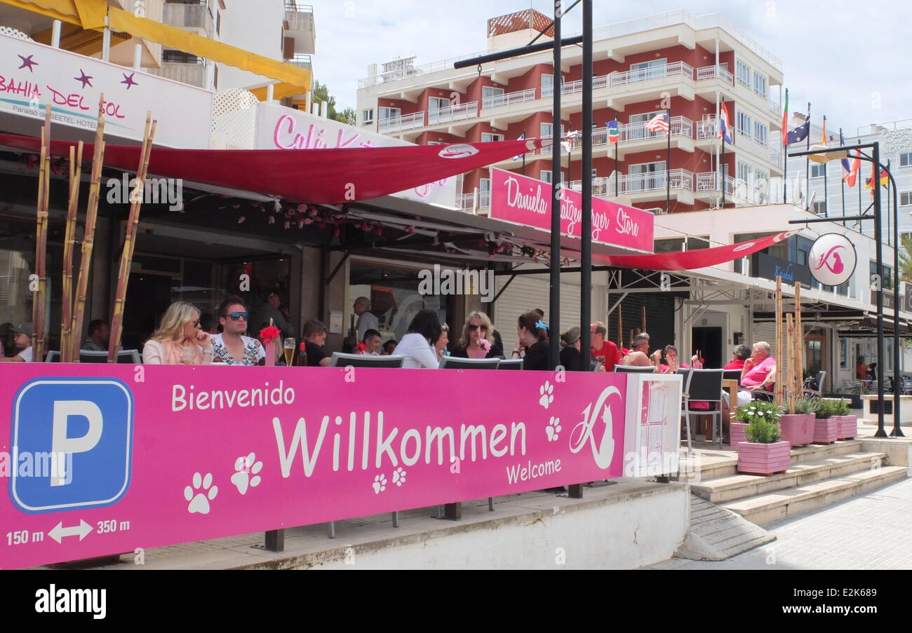 Cafe Katzenberger High Resolution Stock Photography And Images Alamy