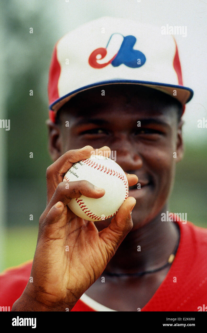 Montreal Expos baseball player Delino DeShields -- Please credit  photographer Kirk Schlea Stock Photo - Alamy