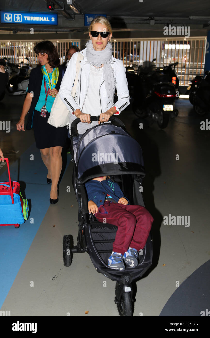 Karolina Kurkova and her child at the Nice Côte d'Azur Airport. Where ...
