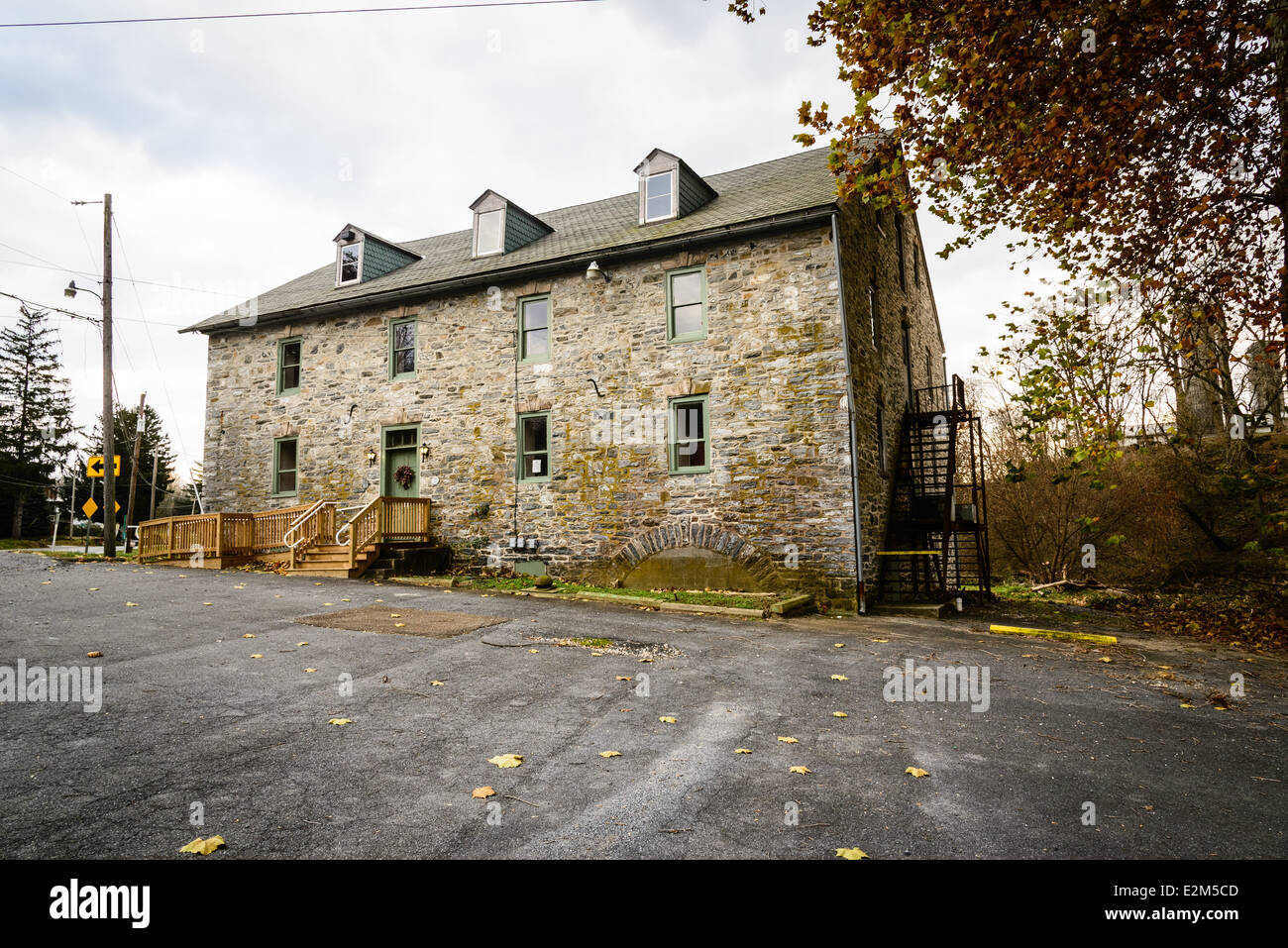 Mill village pennsylvania hires stock photography and images Alamy