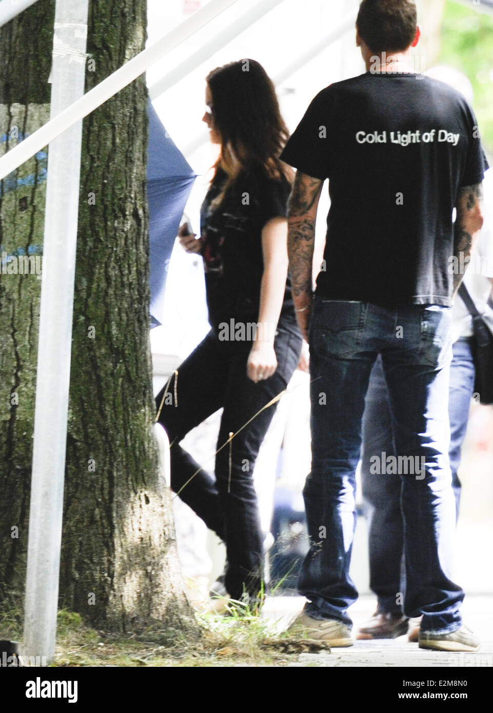 Kristen Stewart rushing from the set of her movie Sils Maria to her ...