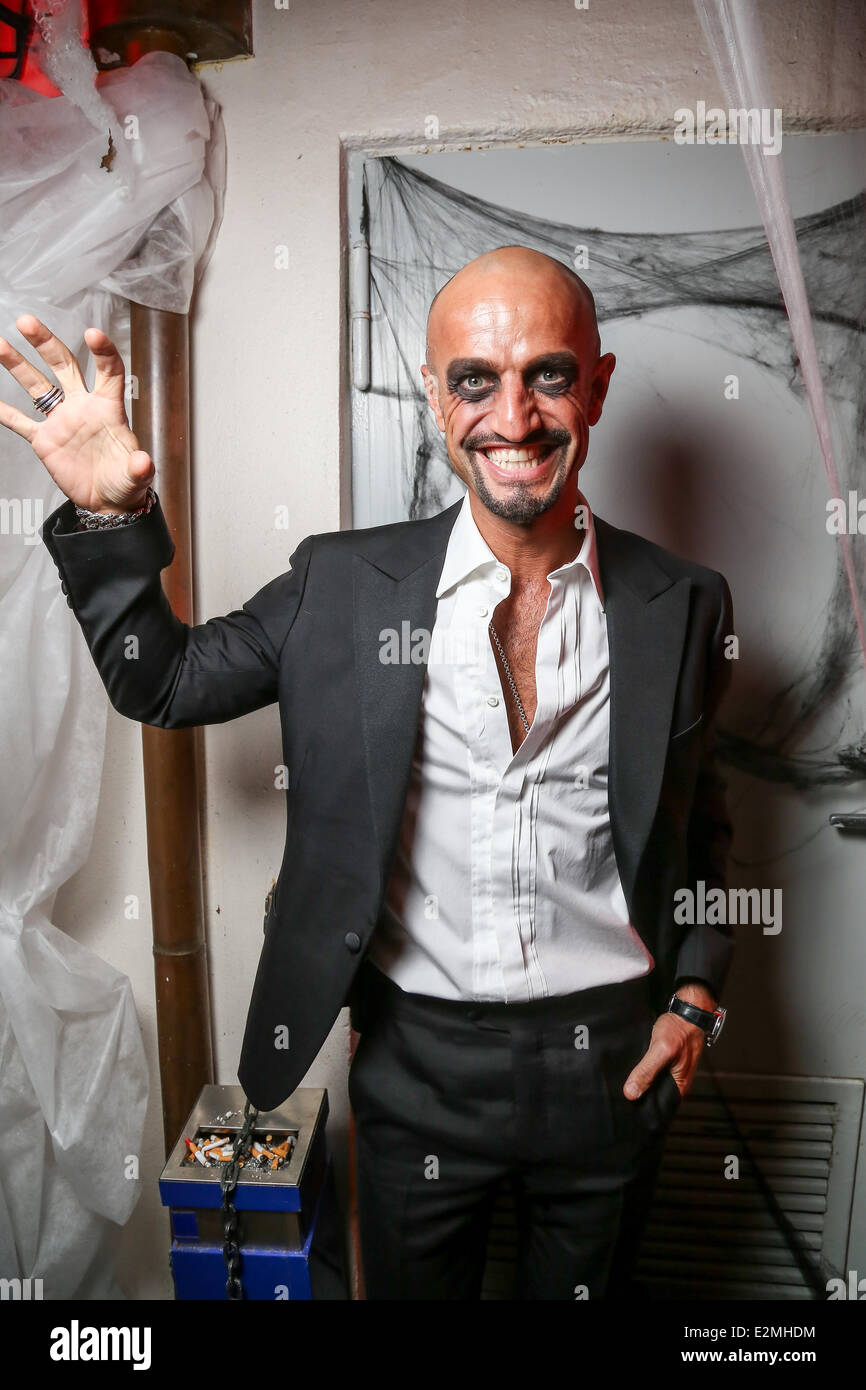 Peyman Amin Halloween Black And Blood Ball 2013 Im La Villa Im