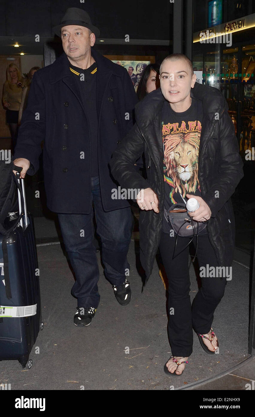 Sinead o'connor john reynolds hi-res stock photography and images - Alamy