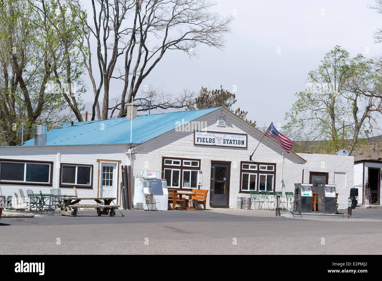 General store and gas station in Fields, Oregon Stock Photo - Alamy