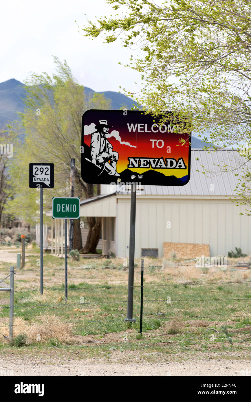 to Nevada sign in Denio, Nevada Stock Photo Alamy