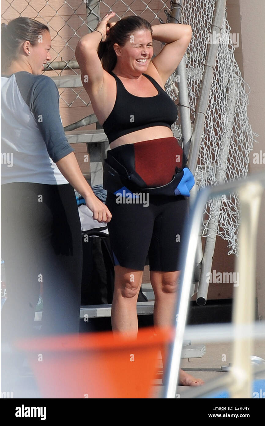 Celebrities practice their dives for the ABC show 'Splash