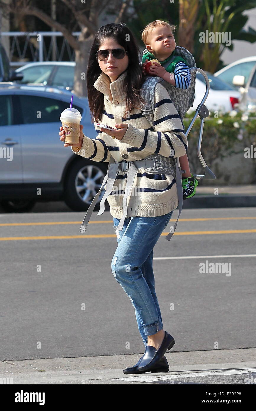 Selma Blair seen out and about with her son Arthur Saint Bleick in a(02)