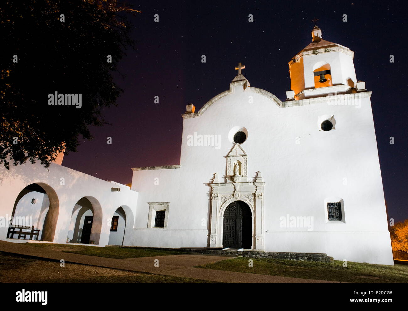 Goliad, Texas, USA. 11th Jan, 2014. The chapel at Mission Nuestra