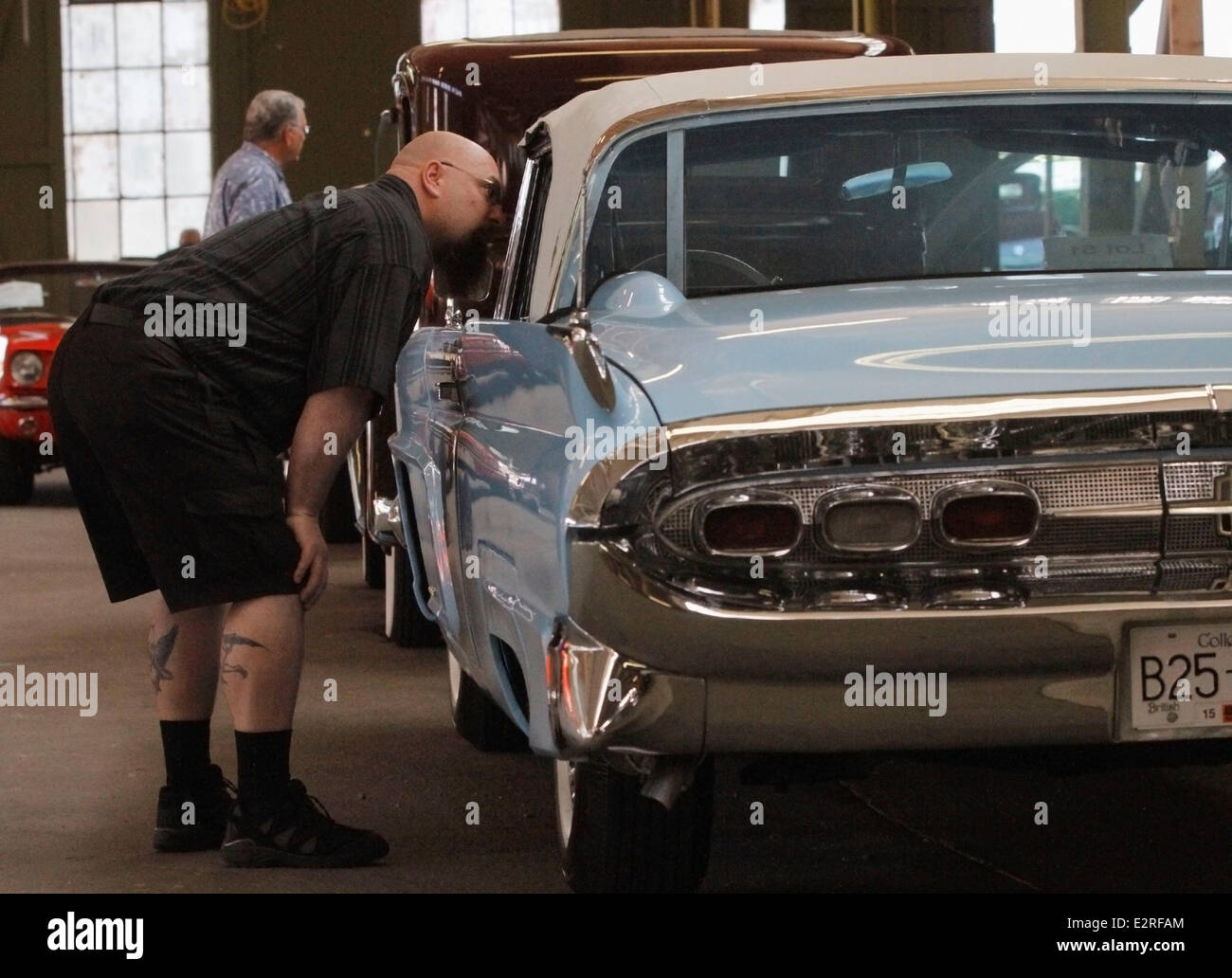 Vancouver, Canada. 20th June, 2014. A visitor takes a look to the cabin