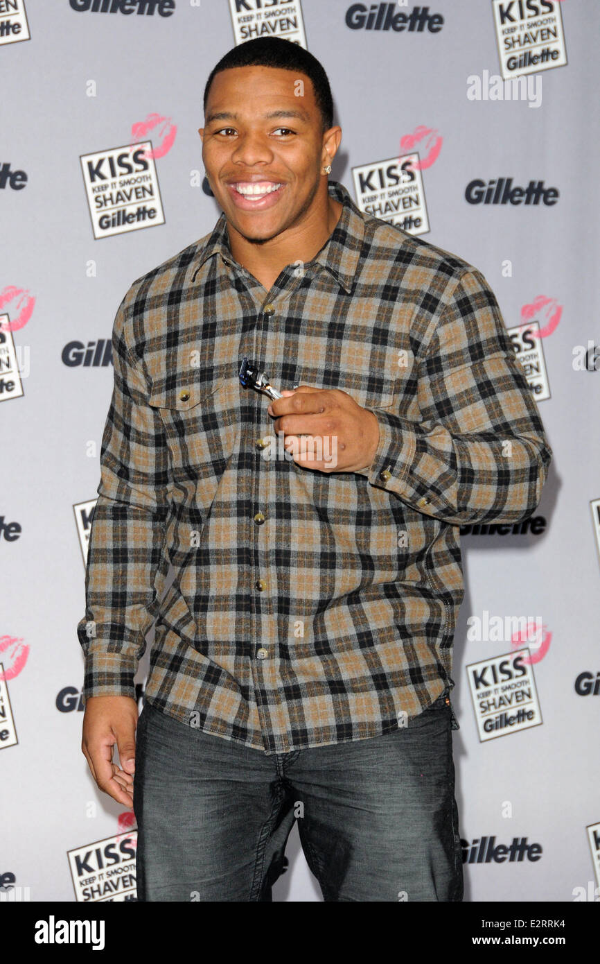 Gillette's Largest Shave & Kiss Valentine's Day Event Featuring: Ray ...