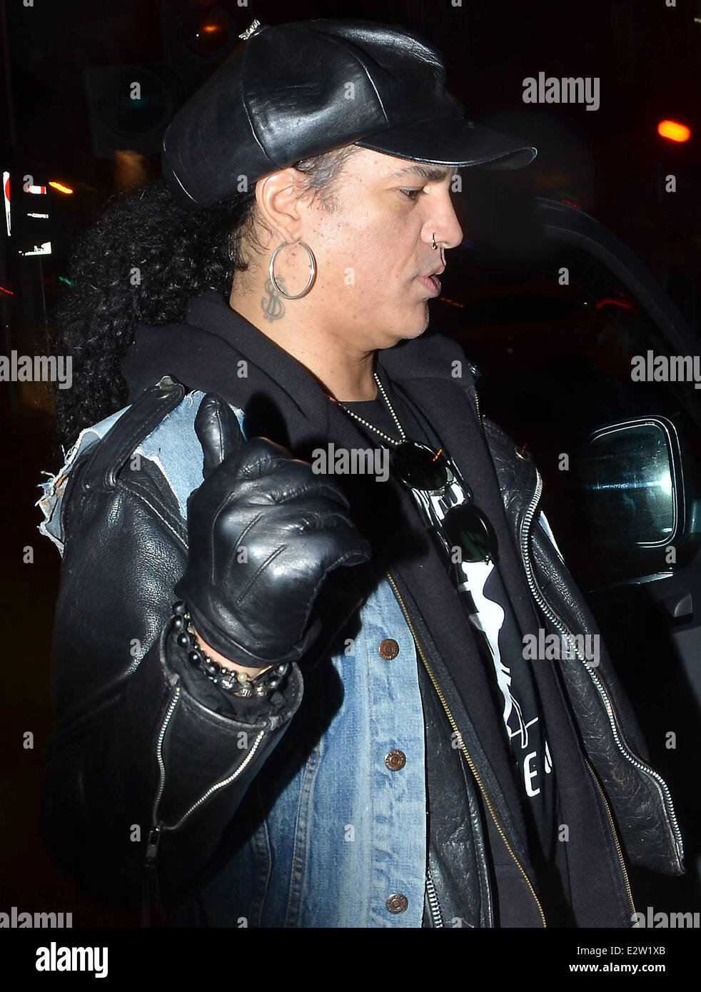 Slash leaves his hotel without wearing his trademark sunglasses Featuring:  Slash Where: Dublin, Ireland When: 02 Mar 2013 Stock Photo - Alamy