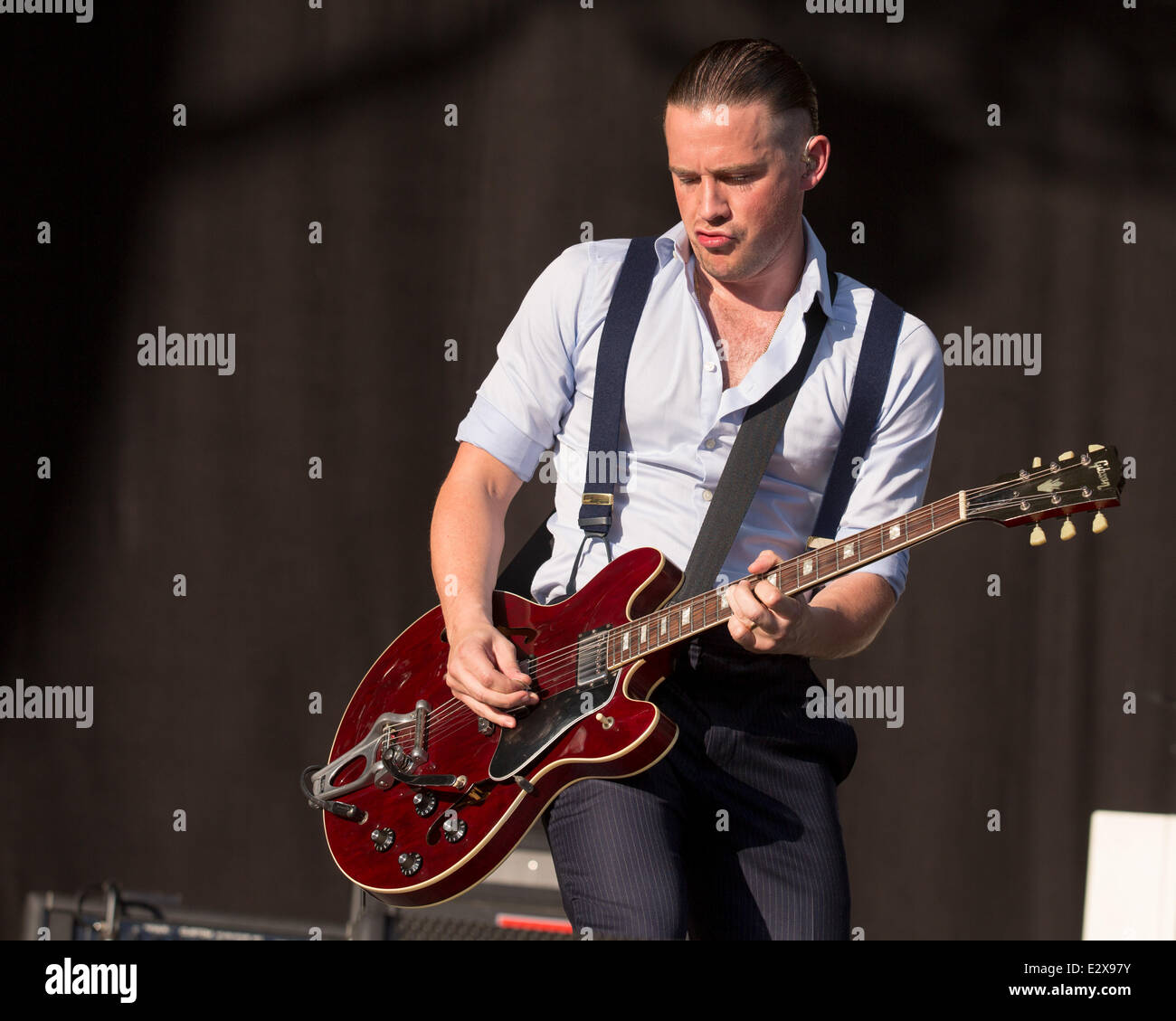 Jamie cook guitarist arctic monkeys hires stock photography and images