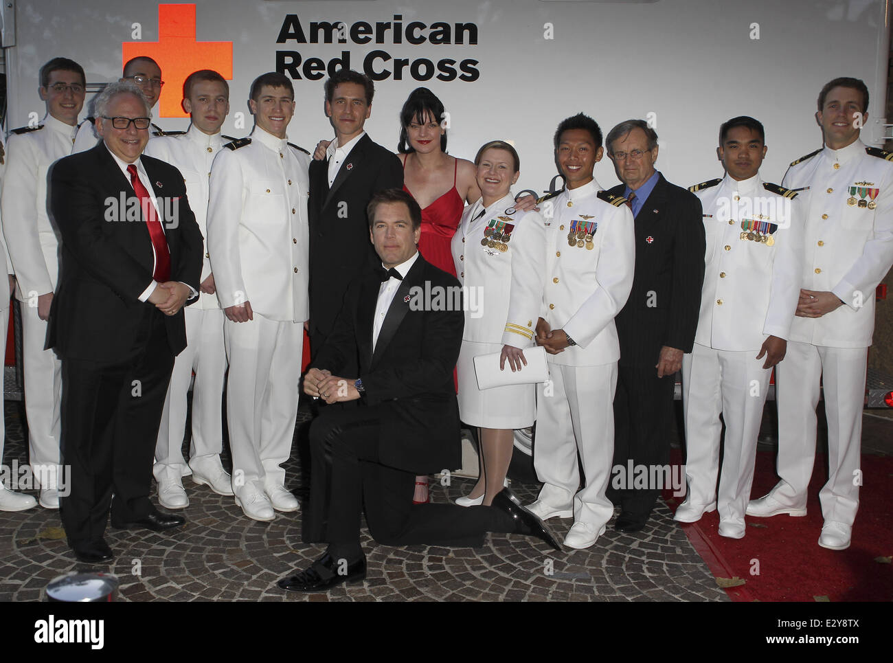 Members of the Armed Forces and the cast of 'NCIS' honoured at the 'Annual Red Cross Red Tie Affair' - Arrivals  Featuring: Pauley Perrette,US Navy,David McCallum,Brian Dietzen,Michael Weatherly Where: Los Angeles, California, United States When: 06 Apr 2013 Stock Photo