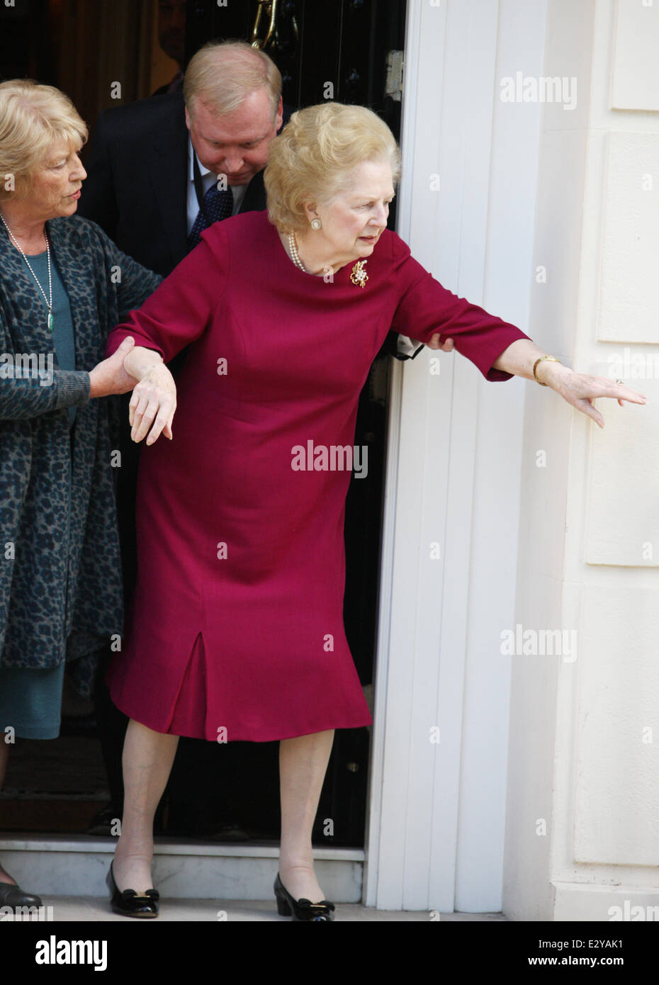 Died aged 87 hi res stock photography and images alamy
