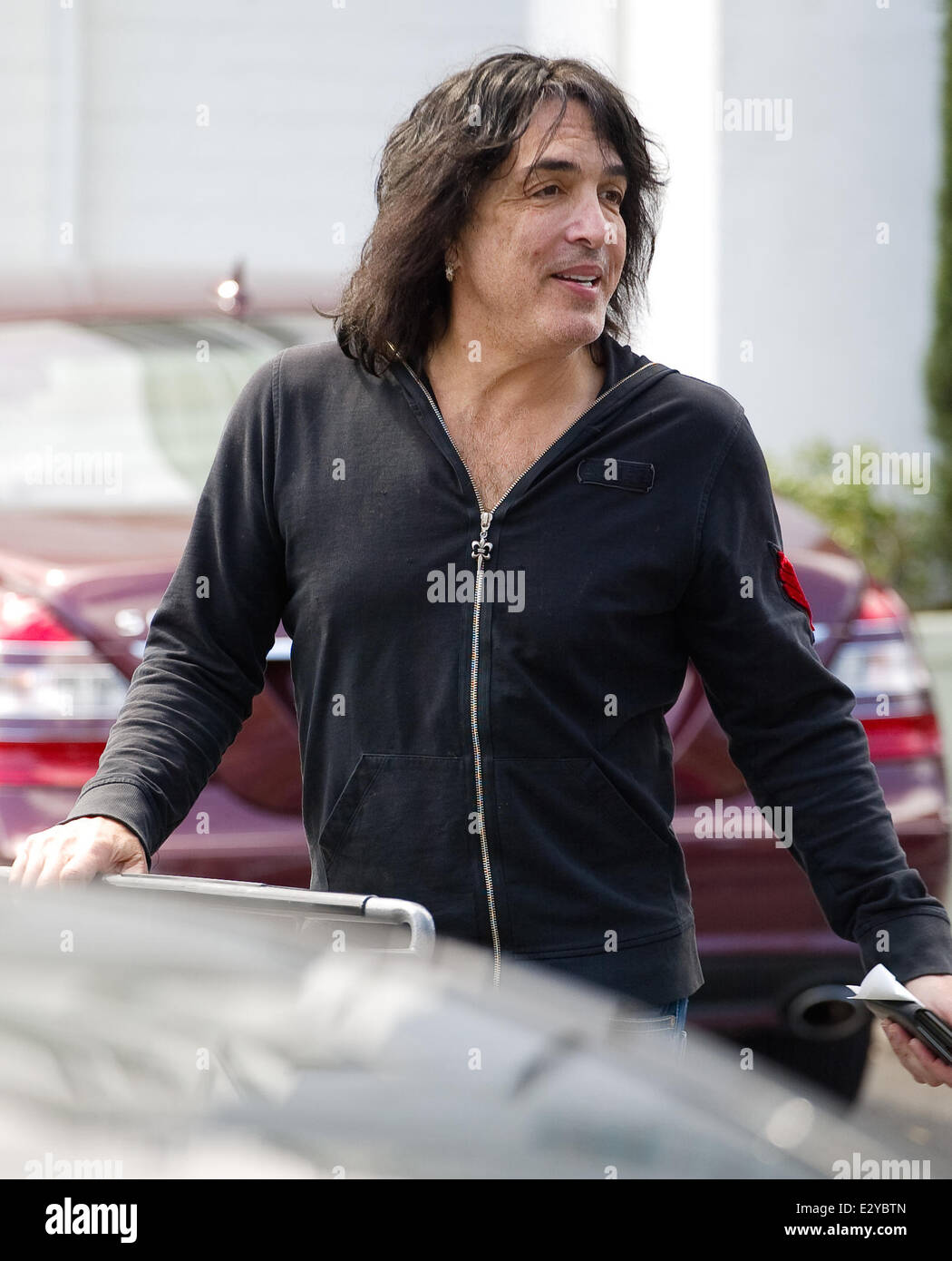 Kiss frontman paul stanley shopping hi-res stock photography