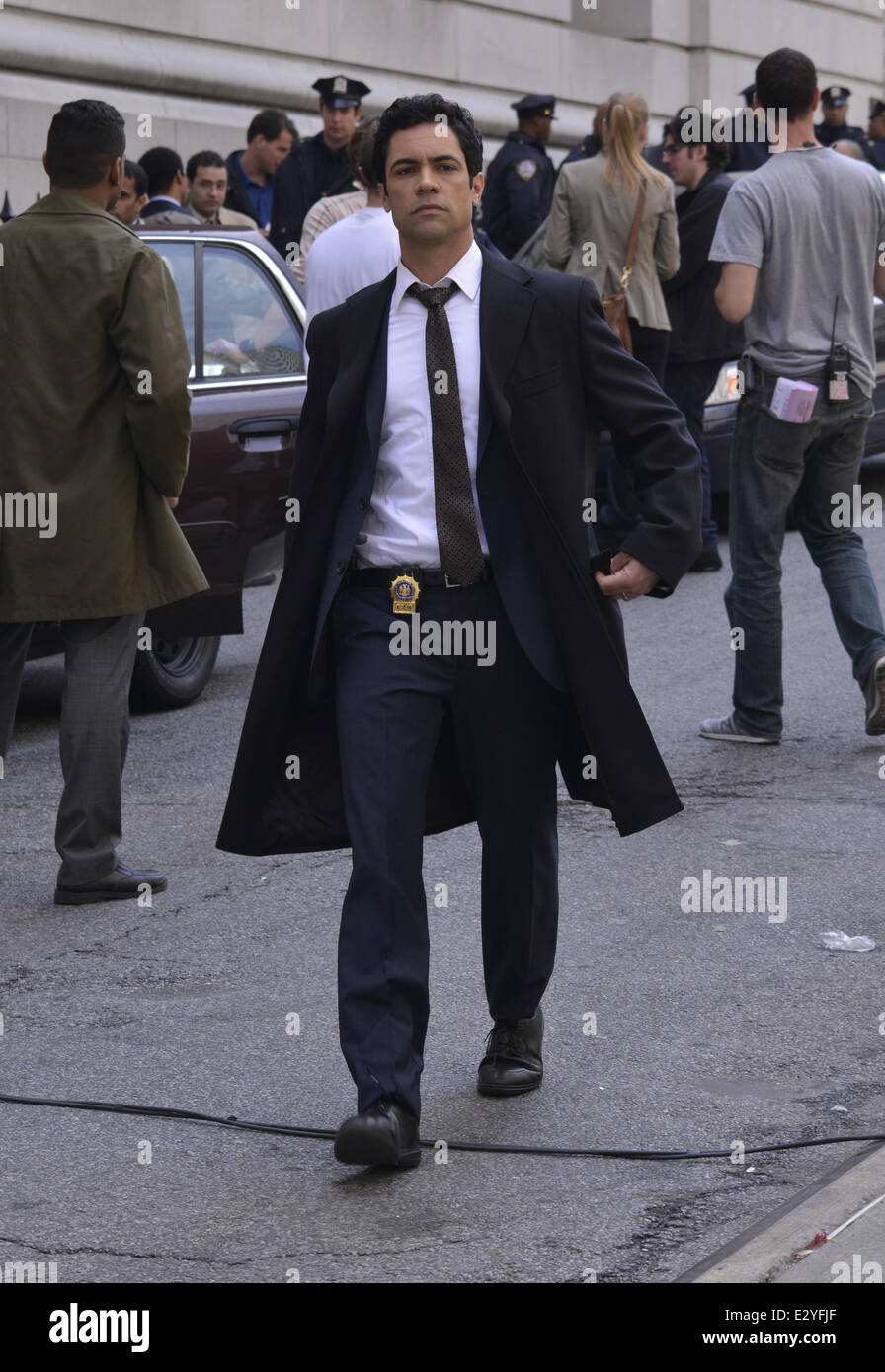 Actors seen on the set of law and order hi-res stock photography and images  - Alamy