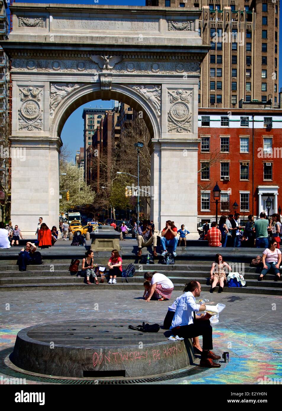 Summerlike weather was a welcome surprise to many New Yorkers on Tuesday (09Apr13) as they took advantage of the hot temperatures in Spring with outdoor activities  Featuring: Atmosphere Where: New York City, NY, United States When: 11 Apr 2013 Stock Photo