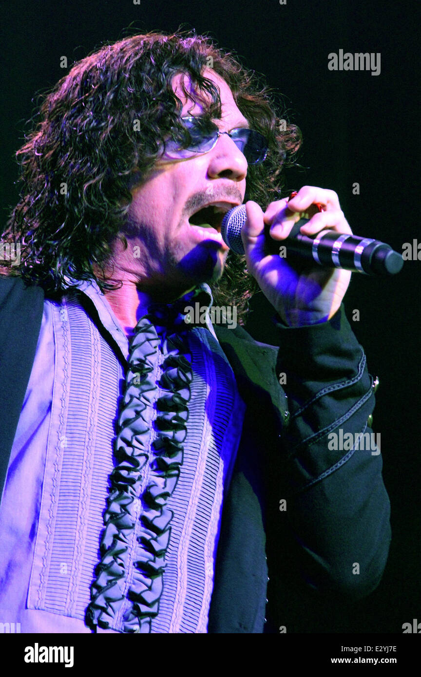 Heaven and Earth 'DIG' Album Release Party at the The Fonda Theatre ...