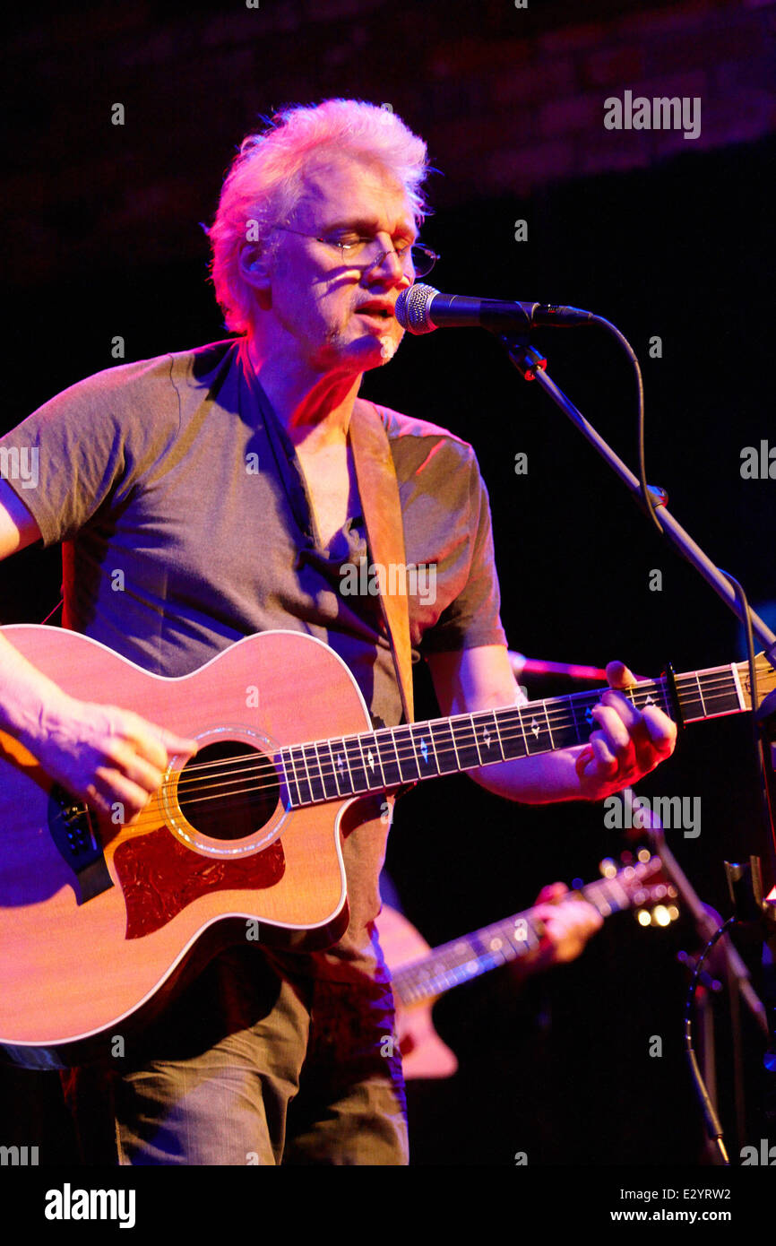 Dire Straits Stock Photos & Dire Straits Stock Images Alamy