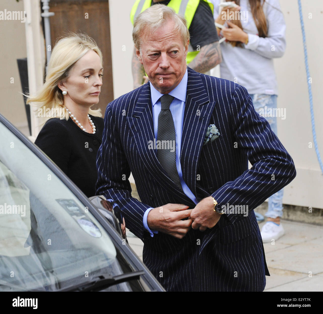 Sir Mark Thatcher with his wife Sarah-Jane and children Michael and Amanda outside Margaret Thatcher's house  Featuring: Sir Mark Thatcher,Sarah-Jane Thatcher Where: London, United Kingdom When: 15 Apr 2013 Stock Photo