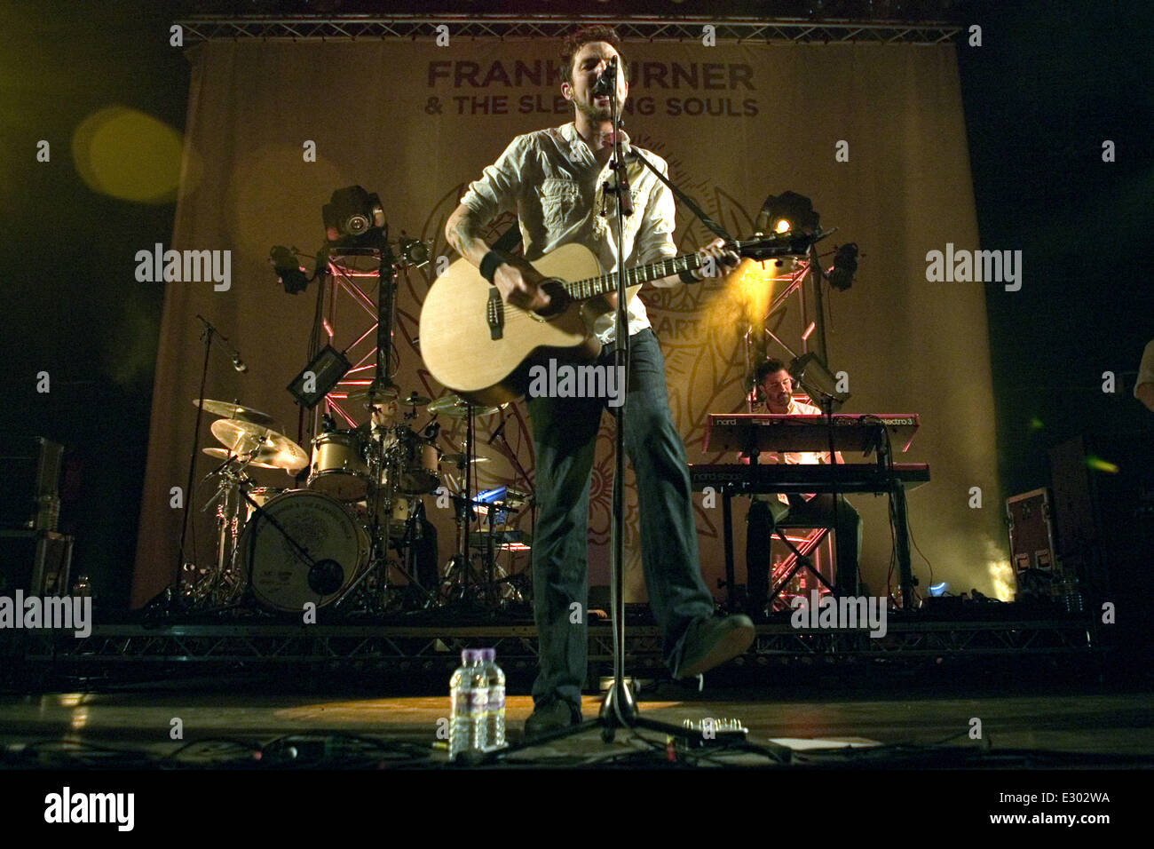 Frank Turner and the Sleeping Souls, who played at the Opening Ceremony of the London Olympics, playing the second of only 6 dates in the UK at the O2 Academy  Featuring: Frank Turner Where: Glasgow, Scotland, United Kingdom When: 18 Apr 2013 Stock Photo