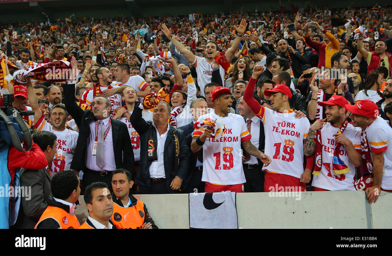 Galatasaray Football club win their 19th Spor Toto Super League title after victory over Sivasspor at Turk Telekom Arena Stadium in Istanbul Match Score: Galatasaray 4 - Sivasspor 2  Featuring: Fatih Terim Where: Istanbul, Turkey When: 05 May 2013 Stock Photo