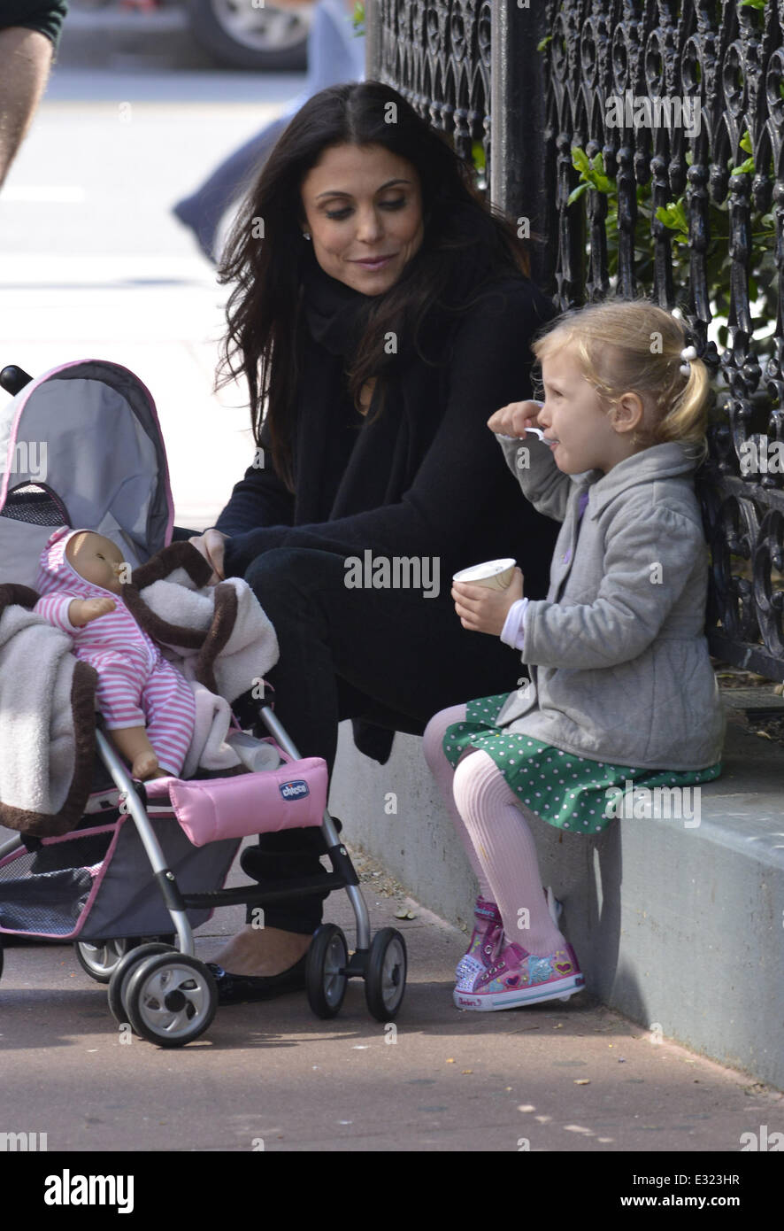 Bethenny Frankel takes her daughter Bryn Hoppy to the park and later go