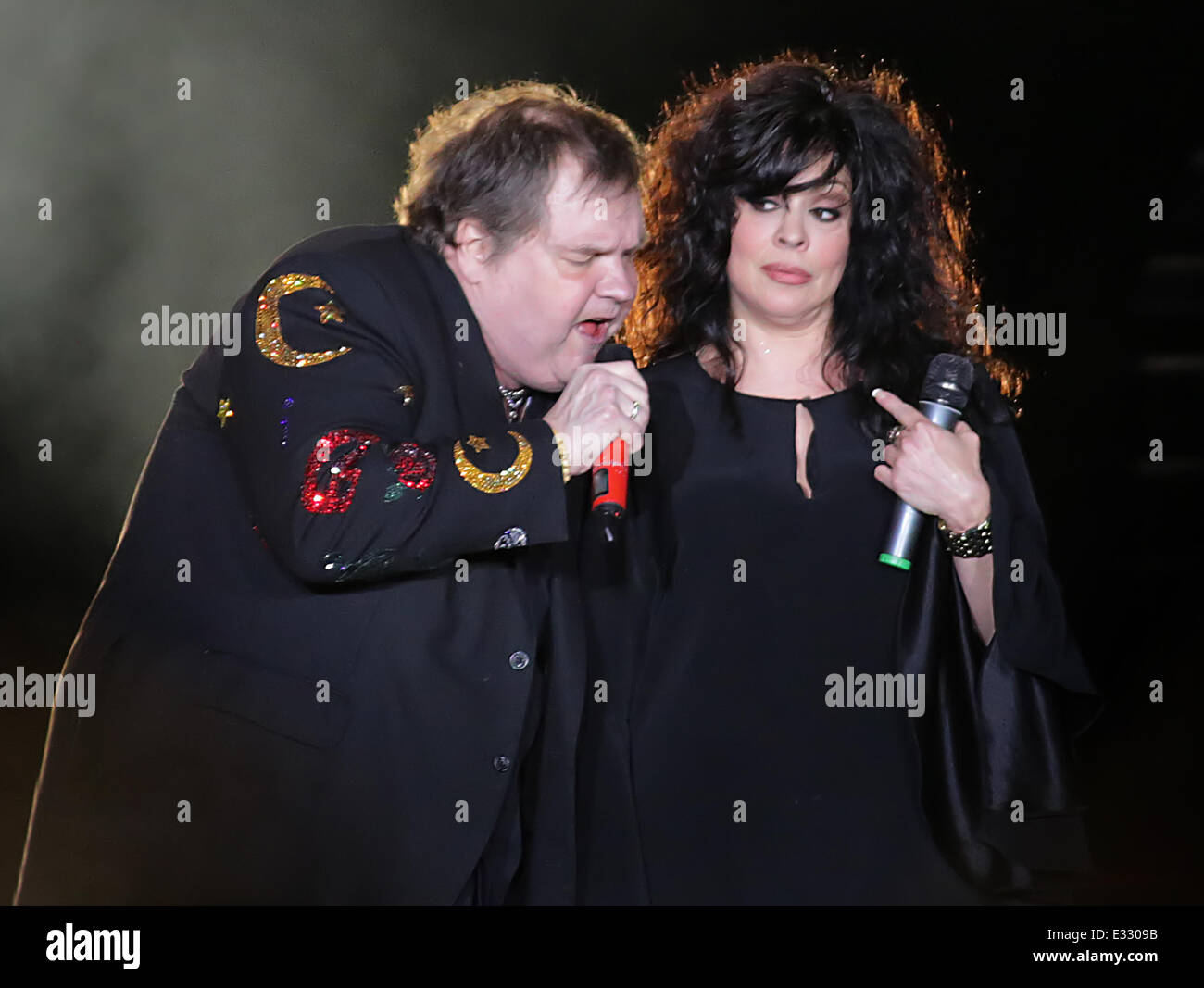 Meat Loaf performs live on the final night of his 'Last At Bat' tour