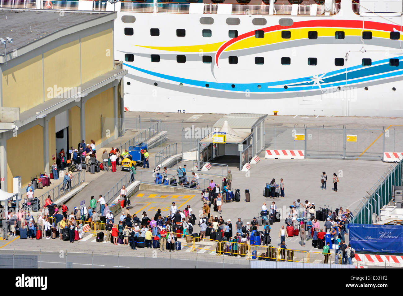 luggage from cruise ship to airport