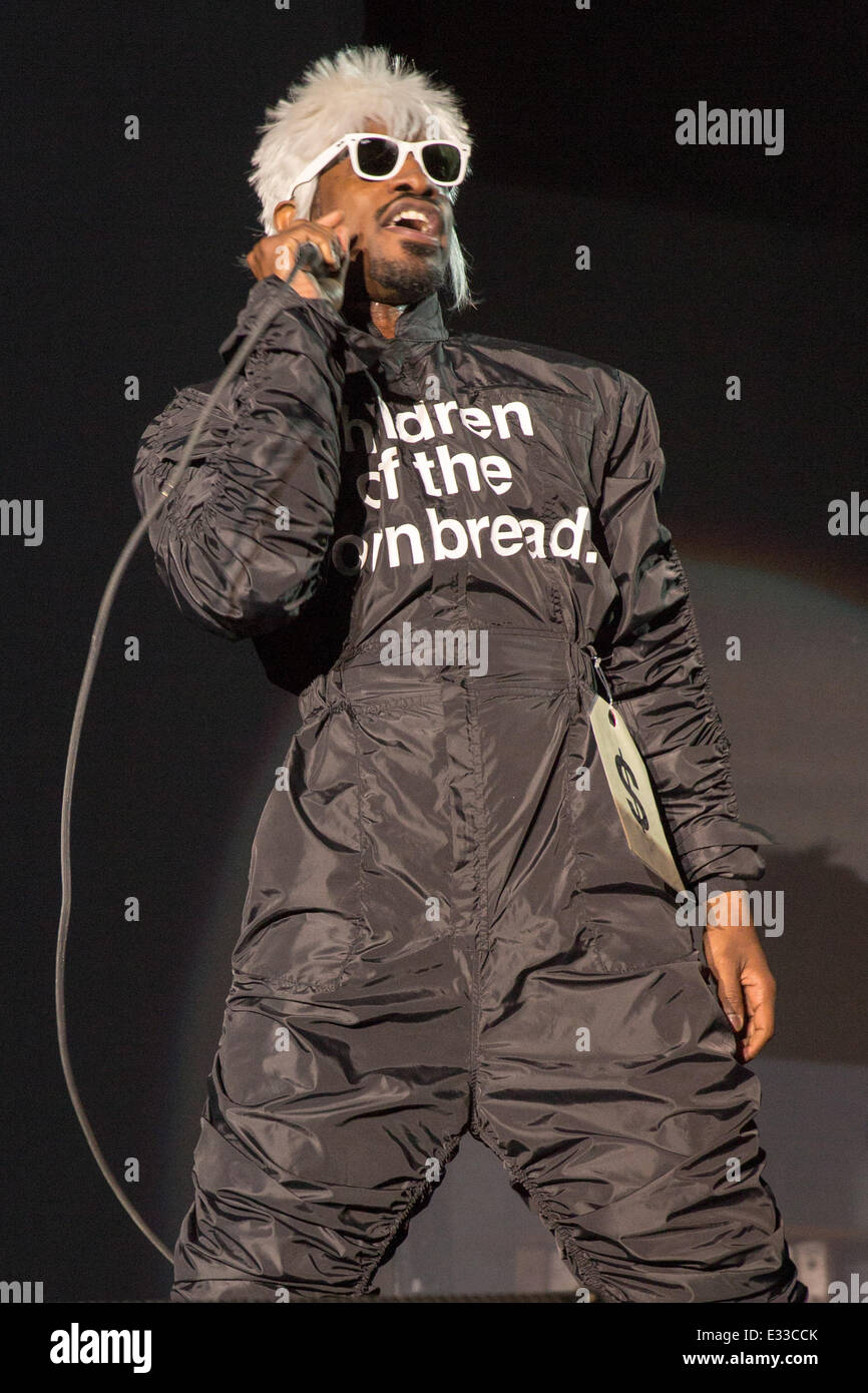 Dover, Delaware, USA. 21st June, 2014. ANDRE 3000 (aka ANDRE BENJAMIN) of the band Outkast performs live at the 2014 Firefly Music Festival in Dover, Delaware Credit:  Daniel DeSlover/ZUMAPRESS.com/Alamy Live News Stock Photo