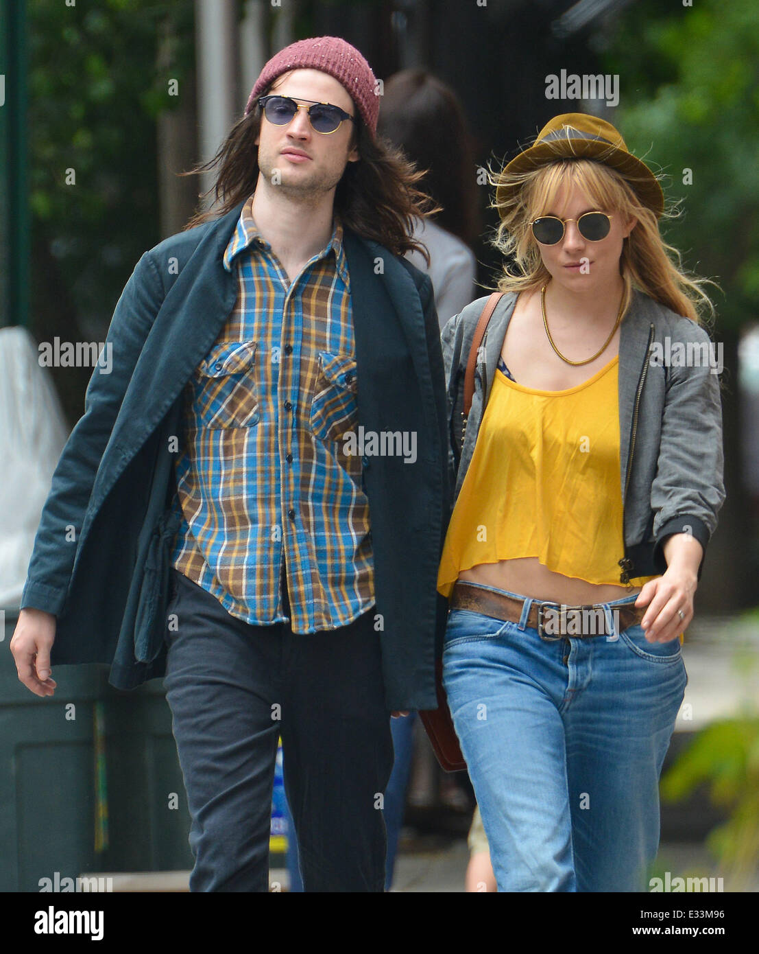 Tom Sturridge and Sienna Miller go out for breakfast in the West Village  Featuring: Sienna Miller,Tom Sturridge Where: New York Stock Photo