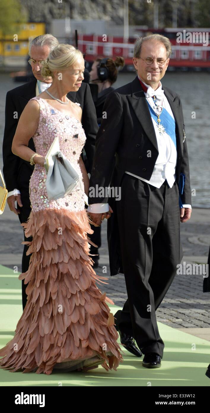 Princess Madeleine of Sweden, Christopher O'Neill and guests arrive for their wedding banquet, hosted by King Carl Gustaf XIV and Queen Silvia at Drottningholm Palace  Featuring: Speaker of Government Per Westerberg,Ylwa Westerberg Where: Drottningholm, S Stock Photo