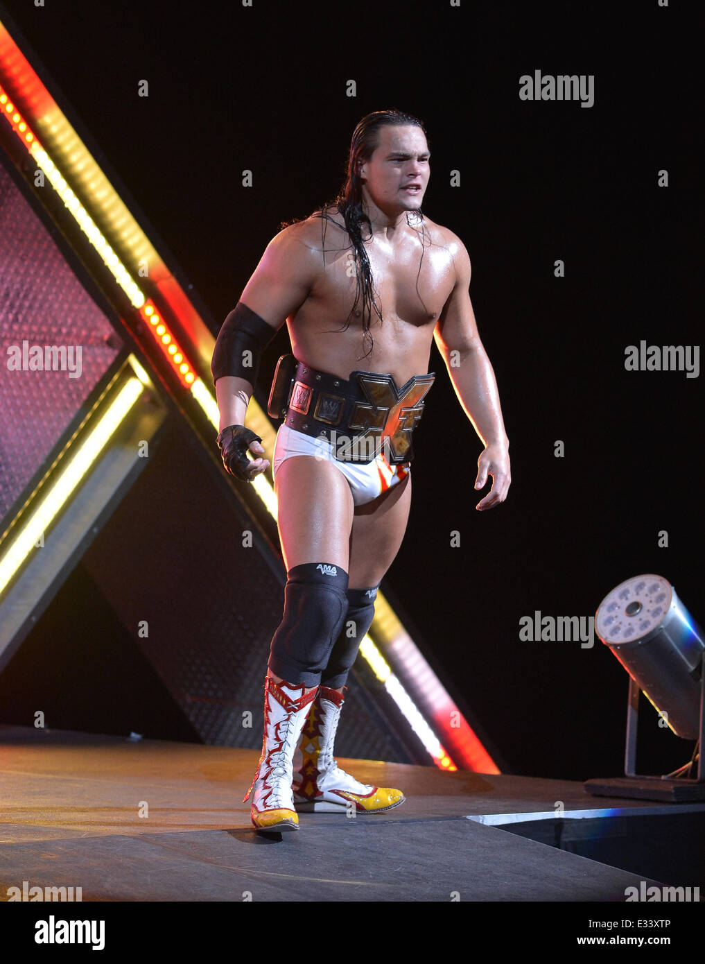 WWE Live at BB&T Center in action during WWE Live Featuring: Bo Dallas  Where: Sunrise, FL, United States When: 08 Jun 2013 Stock Photo - Alamy