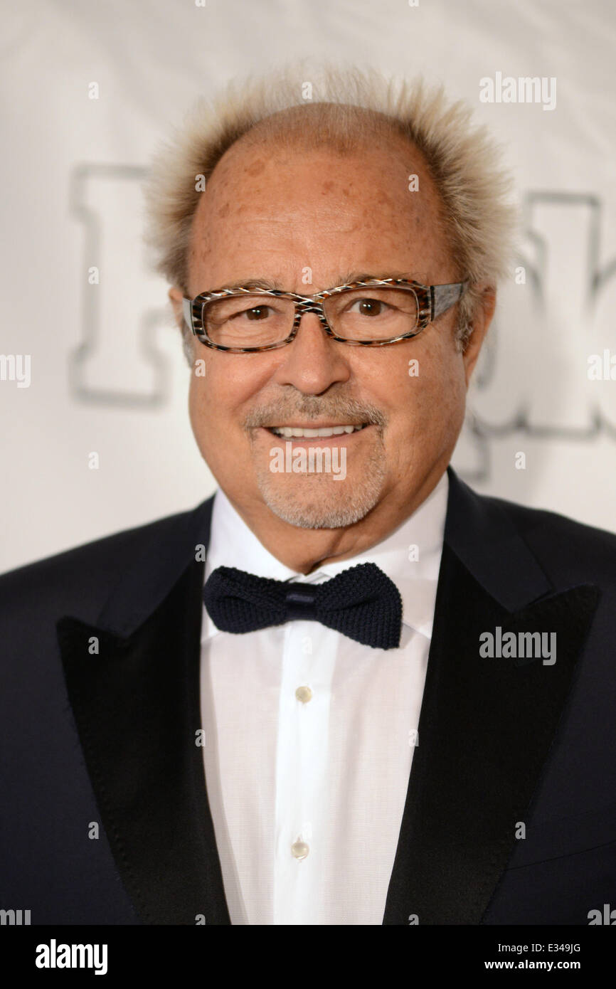 44th Annual Songwriters Hall of Fame Red Carpet Arrivals Featuring