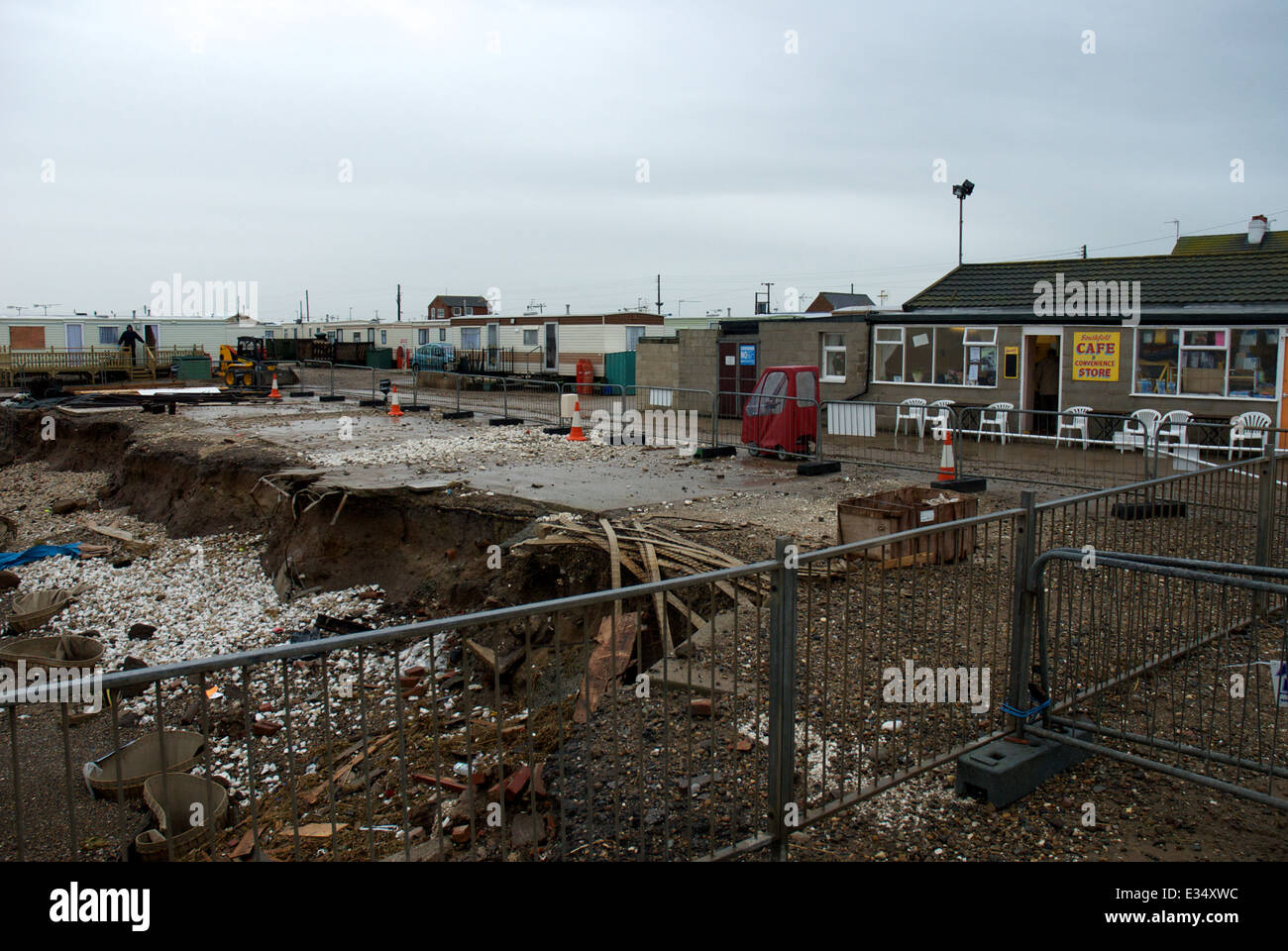Coastal Erosion at Ulrome in Yorkshire attacking a mobile home park Stock Photo