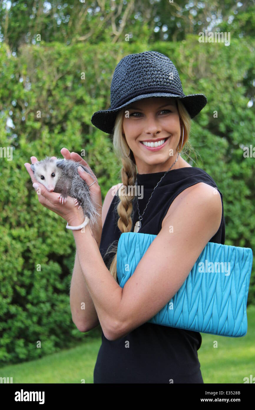 Get Wild Event benefiting Evelyn Alexander Wildlife in the Hamptons  Featuring: Beth Ostrosky Stern Where: Southampton, NY, United States When: 22 Jun 2013 Stock Photo
