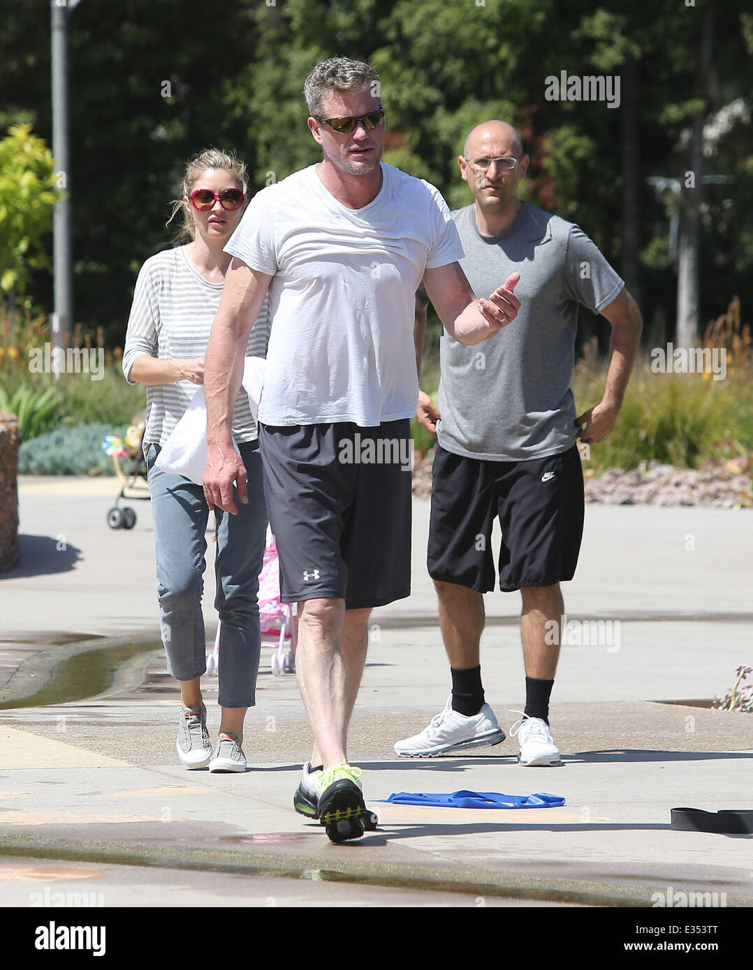 Eric Dane Enjoys A Day At The Park With His Wife And Daughters The Actor Also Worked Out With