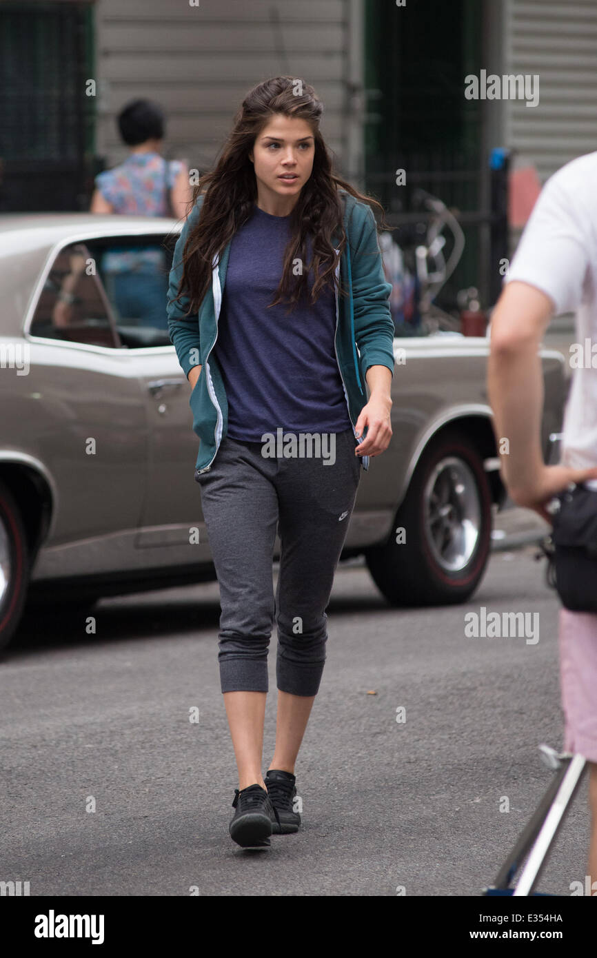 Filming of action movie 'Tracers' on location in Manhattan Featuring ...