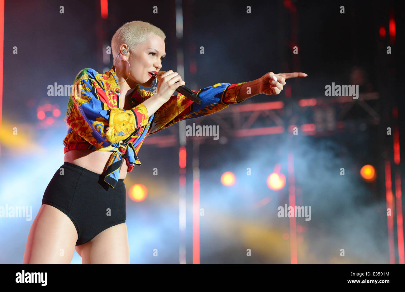 J mtv