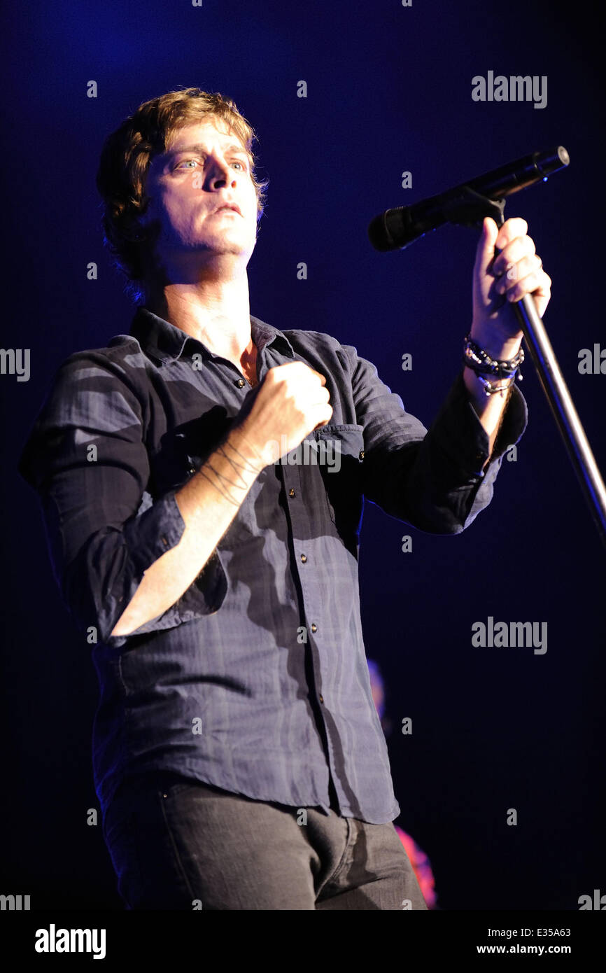 Matchbox Twenty performs on stage at the Molson Canadian Amphitheatre